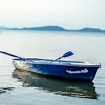 Balaton A Kertben - Balaton In The Garden - Beachfront With Beautiful View, Private Holiday home