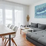Balaton A Kertben - Balaton In The Garden - Beachfront With Beautiful View, Private Balatonfenyves