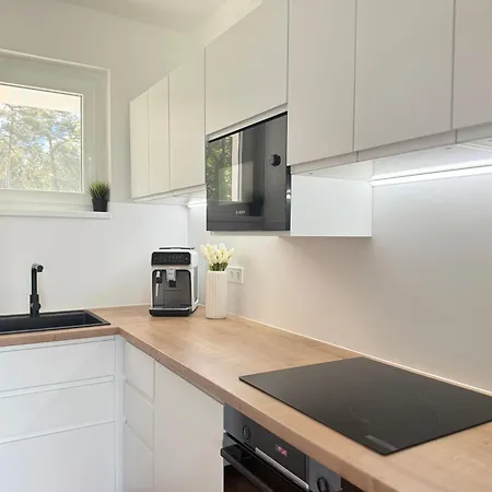 Balaton A Kertben - Balaton In The Garden - Beachfront With Beautiful View, Private * Balatonfenyves