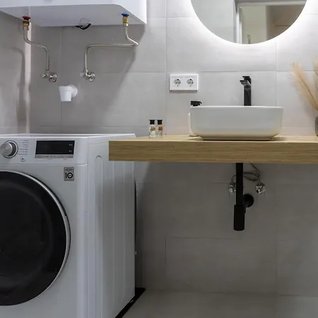 Balaton A Kertben - Balaton In The Garden - Beachfront With Beautiful View, Private Balatonfenyves