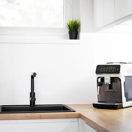 Balaton A Kertben - Balaton In The Garden - Beachfront With Beautiful View, Private *