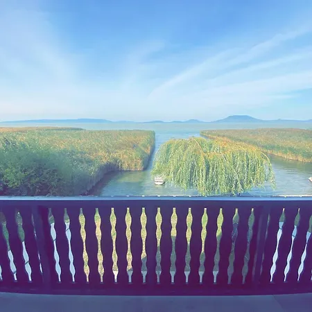 Holiday home Balaton A Kertben - Balaton In The Garden - Beachfront With Beautiful View, Private