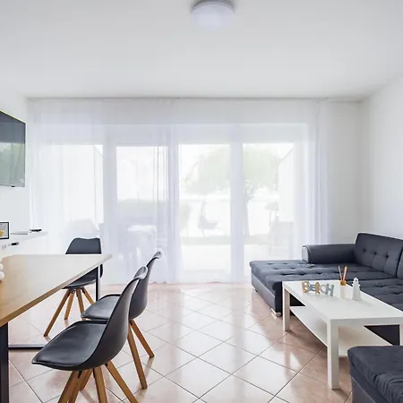 Holiday home Balaton A Kertben - Balaton In The Garden - Beachfront With Beautiful View, Private