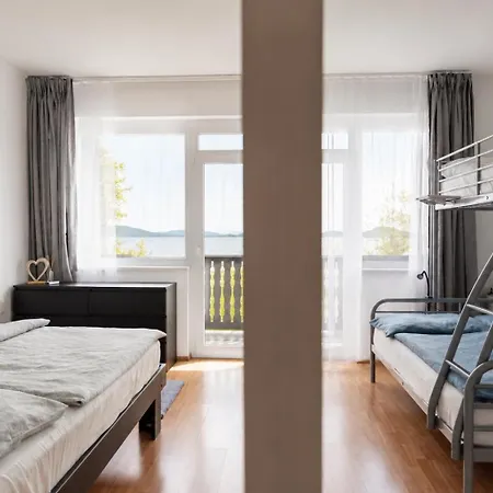 Balaton A Kertben - Balaton In The Garden - Beachfront With Beautiful View, Private *