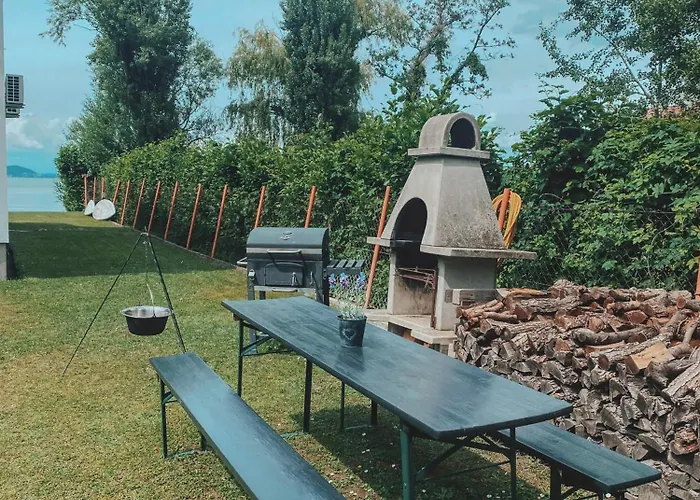 Balaton A Kertben - Balaton In The Garden - Beachfront With Beautiful View, Private Balatonfenyves
