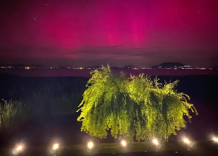 Balaton A Kertben - Balaton In The Garden - Beachfront With Beautiful View, Private Balatonfenyves